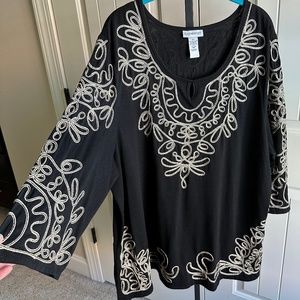 Catherines Plus Size Black/Gold Scroll Designed Tunic 2X